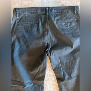 Men’s Levi’s Standard Taper Chinos